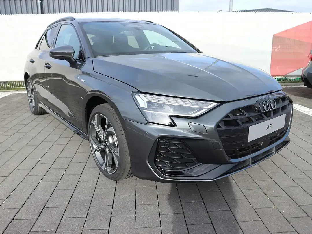 Audi A3 - Thumbnail 1
