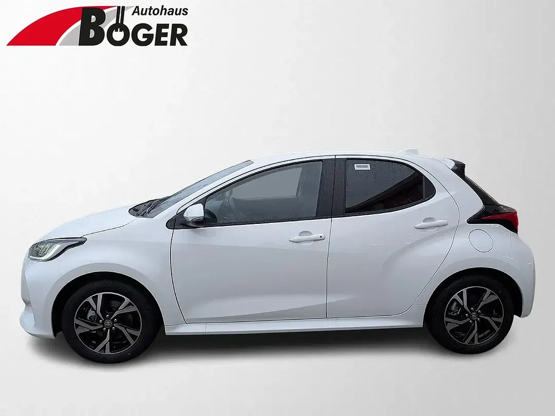Toyota Yaris - Thumbnail 9