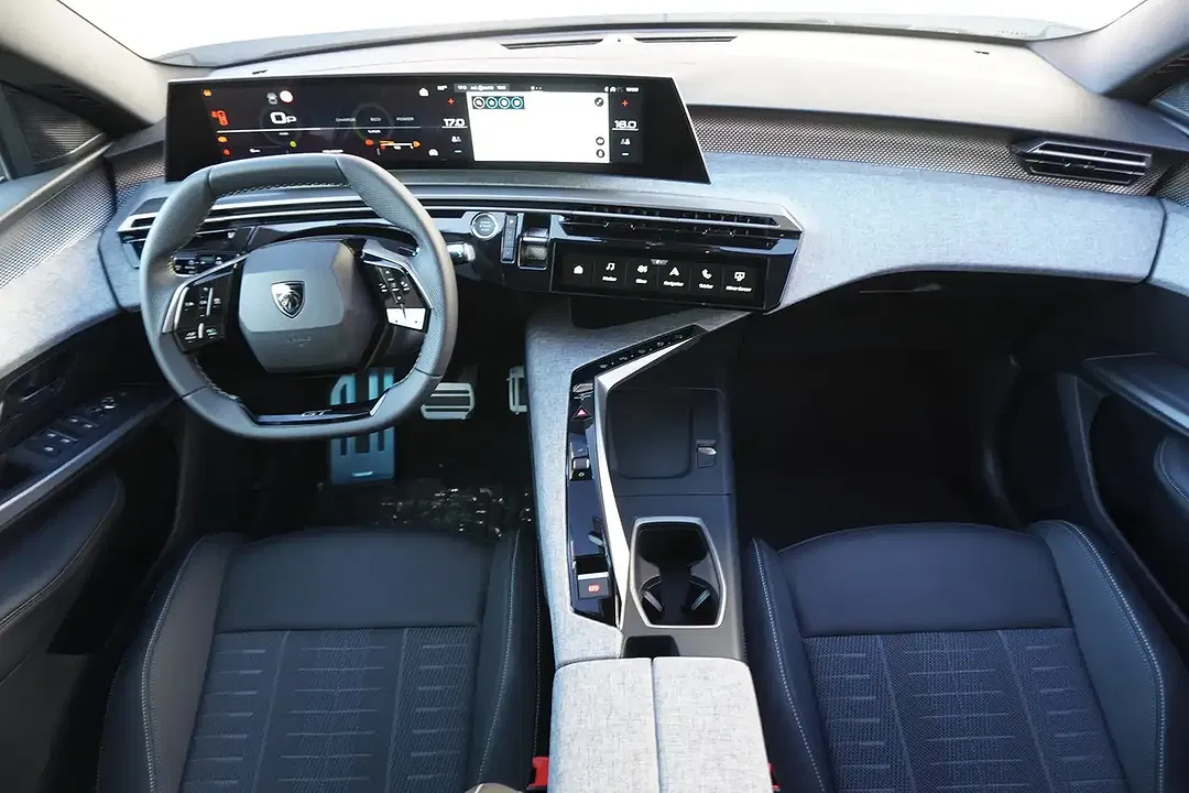 Peugeot 3008 - Thumbnail 12