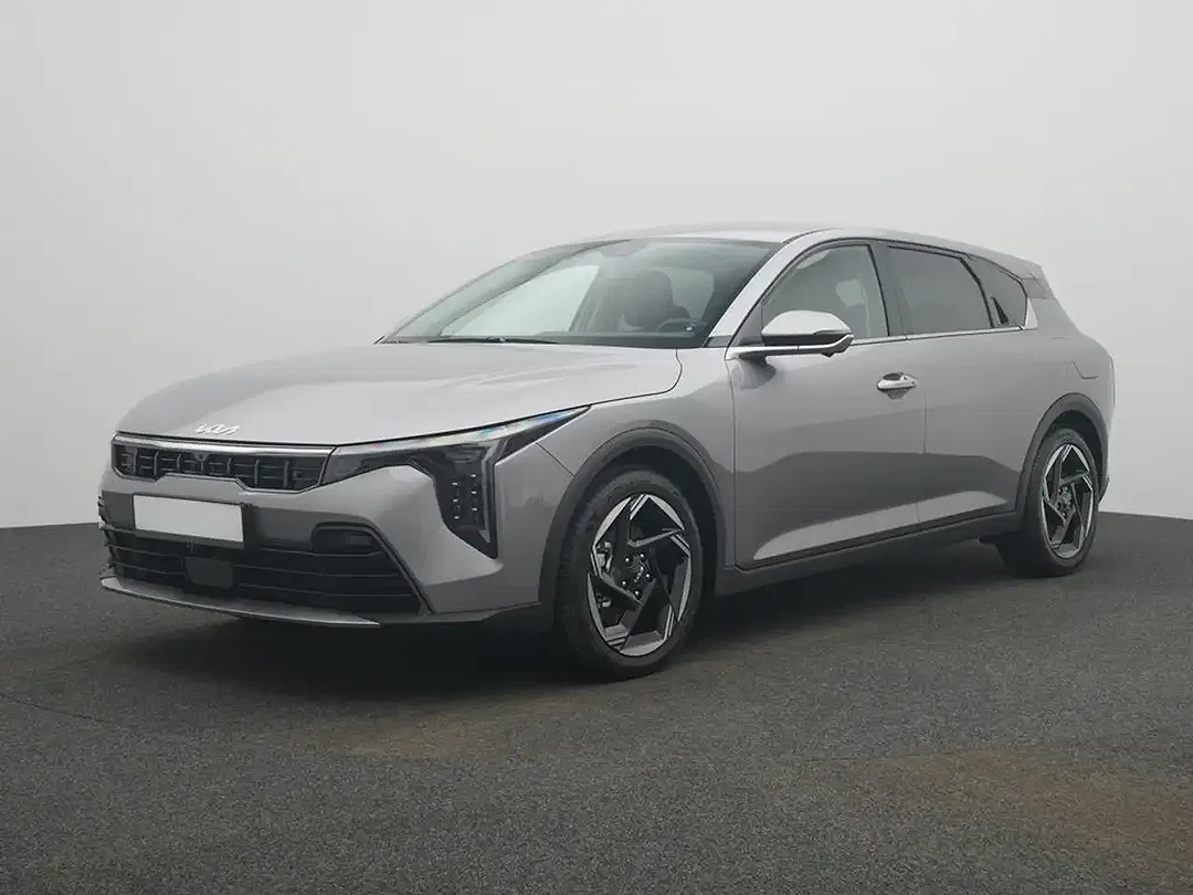 Kia K4 - Thumbnail 2