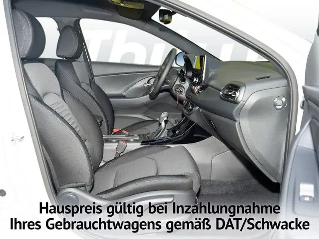 Hyundai i30 - Thumbnail 3