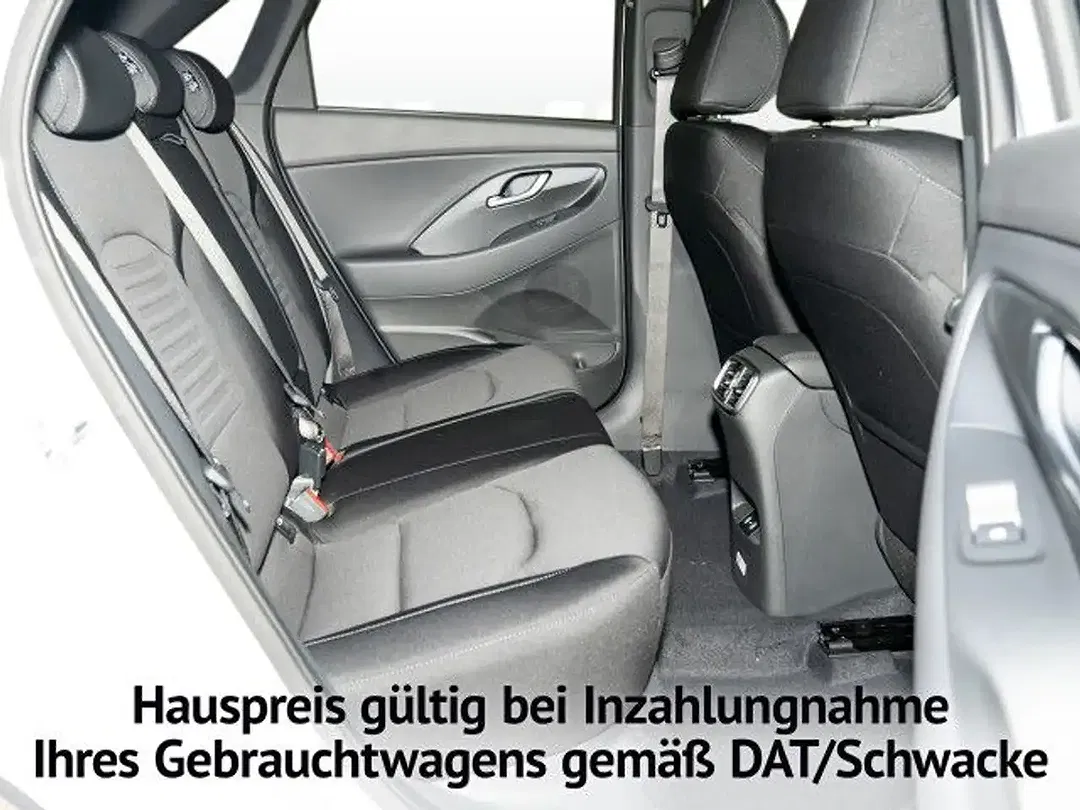 Hyundai i30 - Thumbnail 4
