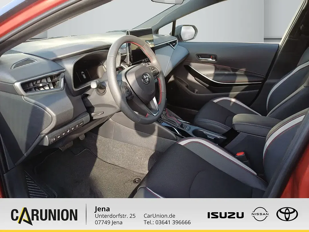 Toyota Corolla - Thumbnail 7