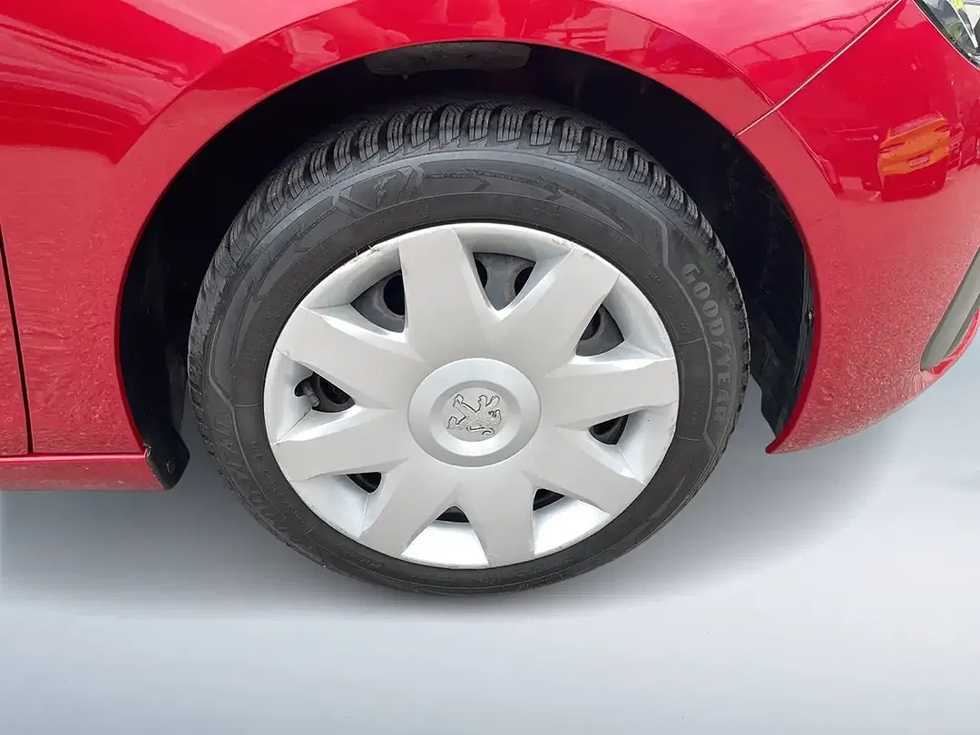 Peugeot 308 - Thumbnail 6