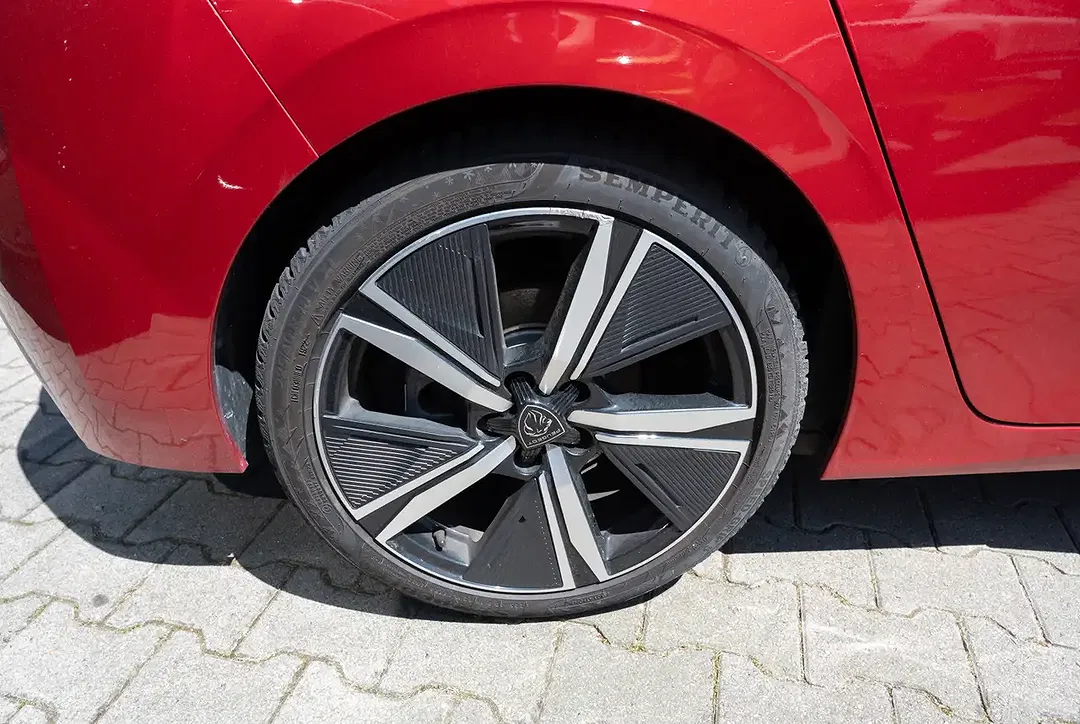 Peugeot 308 - Thumbnail 15