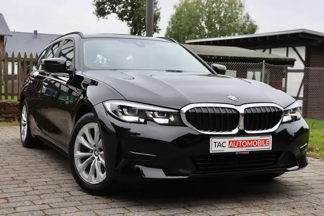 BMW 318 - Thumbnail 19