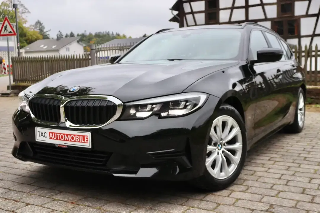 BMW 318 - Thumbnail 2