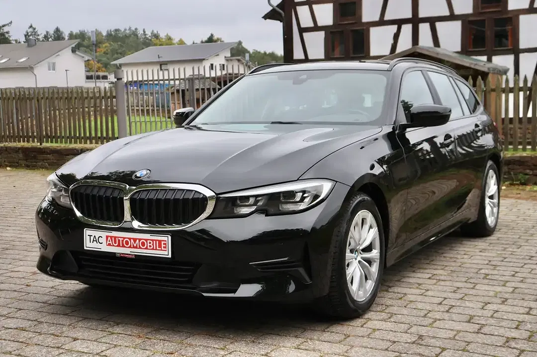 BMW 318 - Thumbnail 9