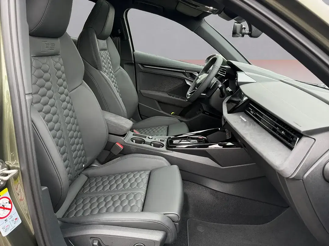 Audi RS3 - Thumbnail 15