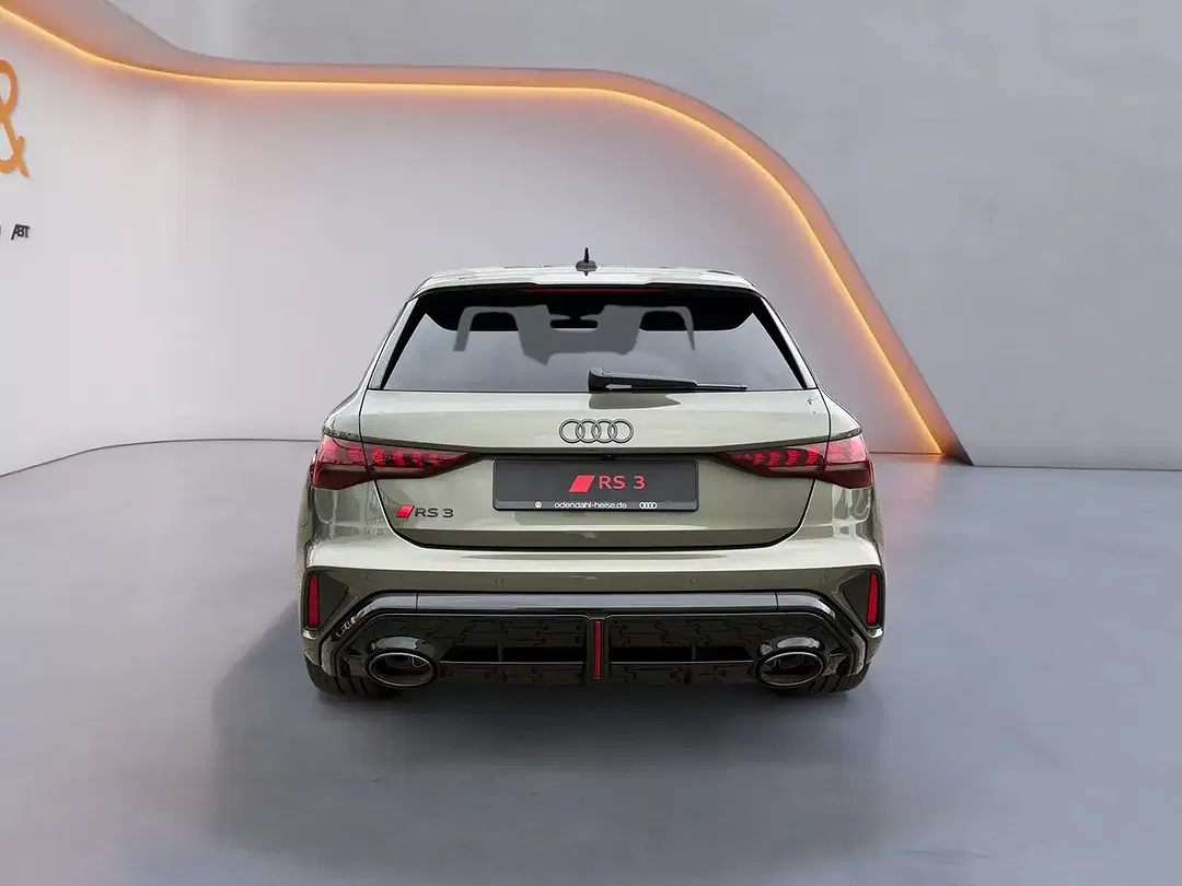Audi RS3 - Thumbnail 4