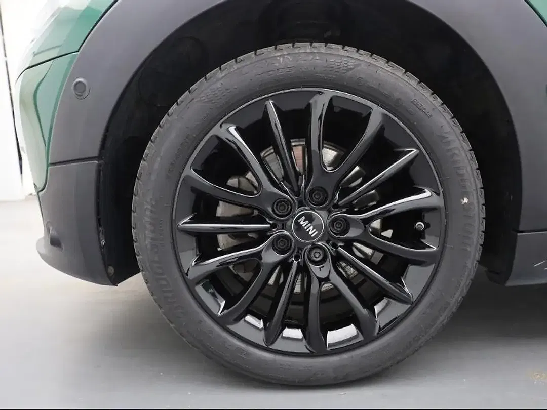 MINI Cooper Clubman - Thumbnail 8