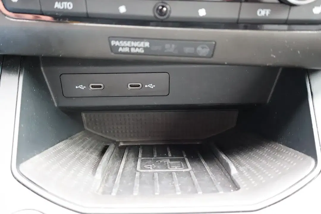 SEAT Arona - Thumbnail 23