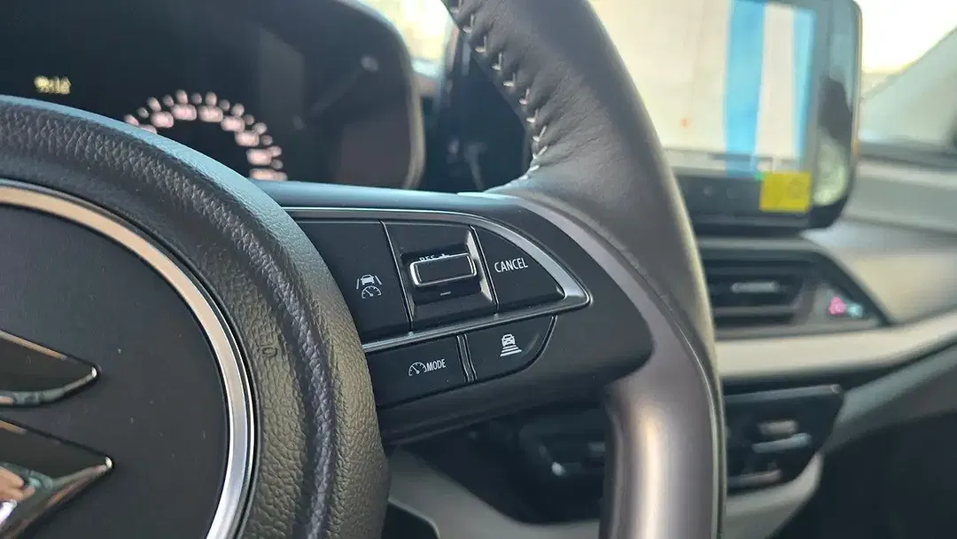 Suzuki Swift - Thumbnail 10