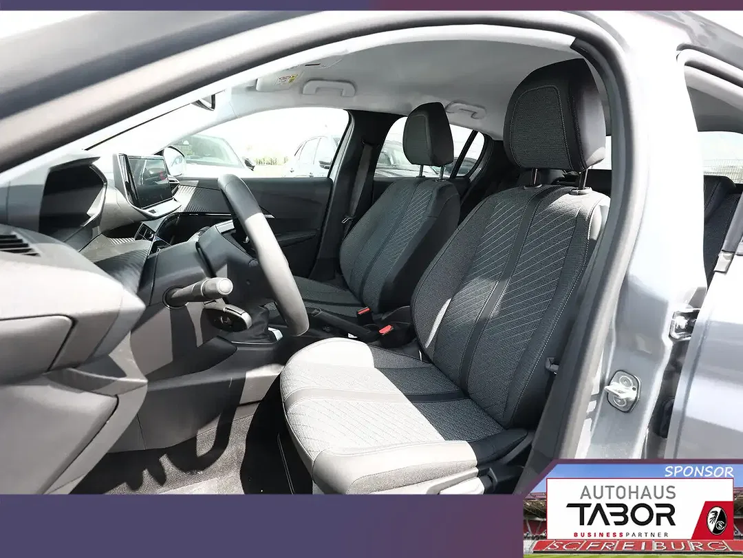 Peugeot 208 - Thumbnail 6