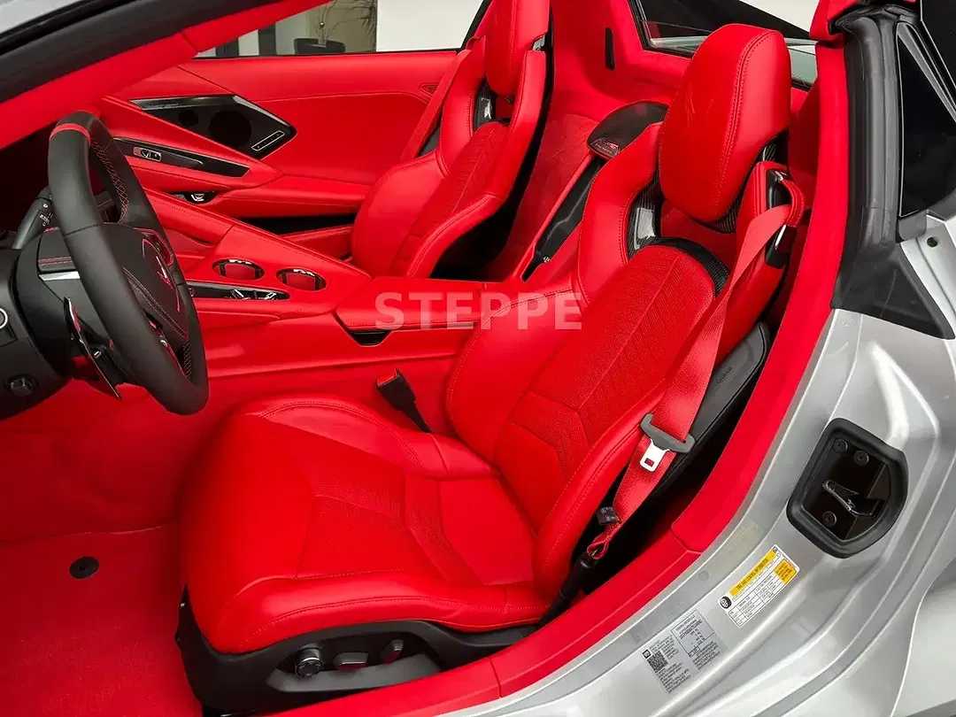 Corvette C8 - Thumbnail 11
