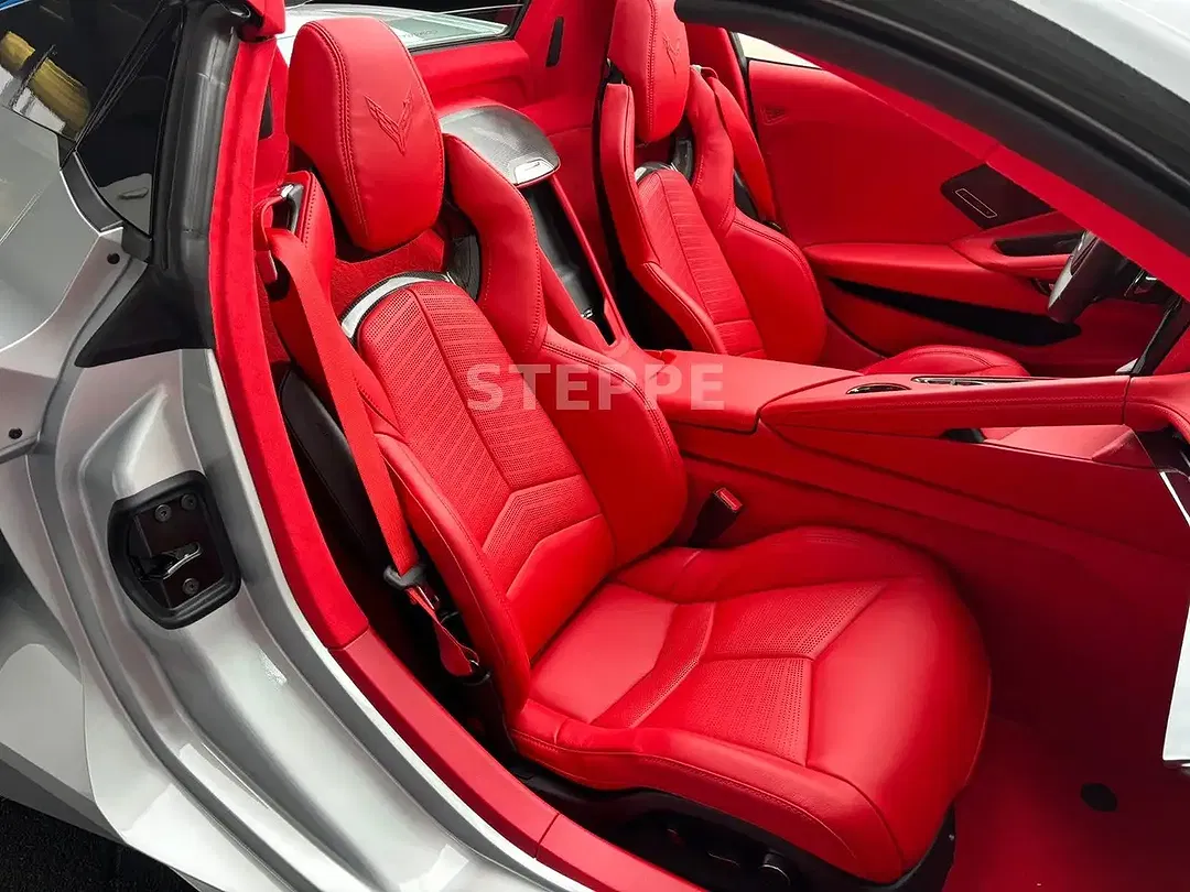 Corvette C8 - Thumbnail 13