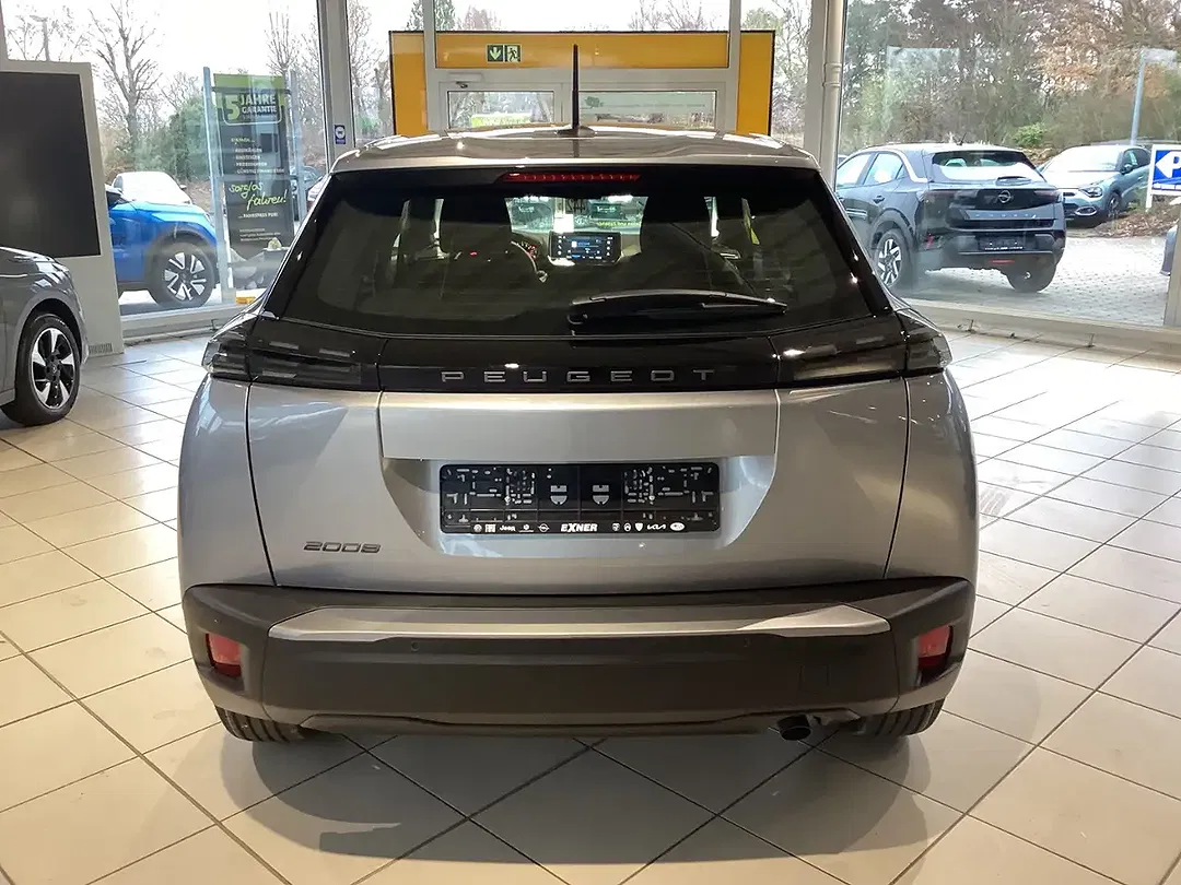 Peugeot 2008 - Thumbnail 6