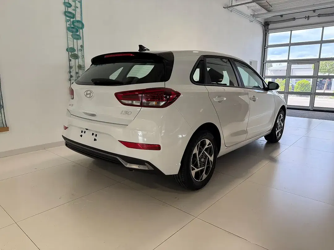 Hyundai i30 - Thumbnail 4