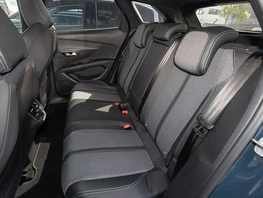 Peugeot 3008 - Thumbnail 13