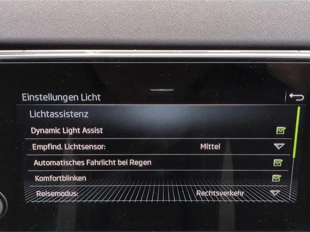 Skoda Kamiq - Thumbnail 14