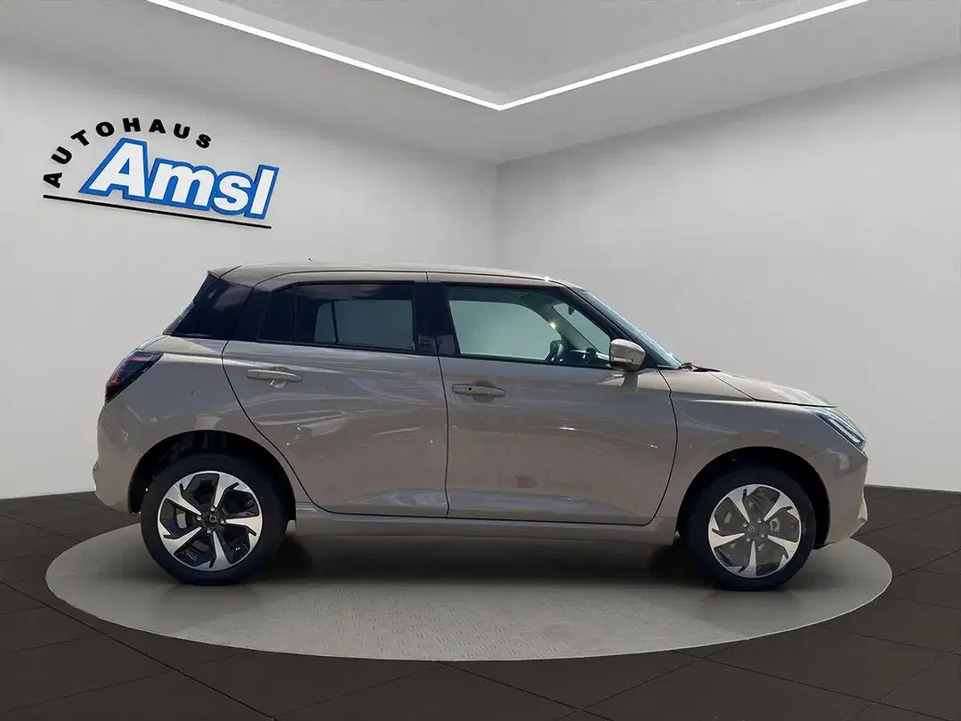 Suzuki Swift - Thumbnail 7