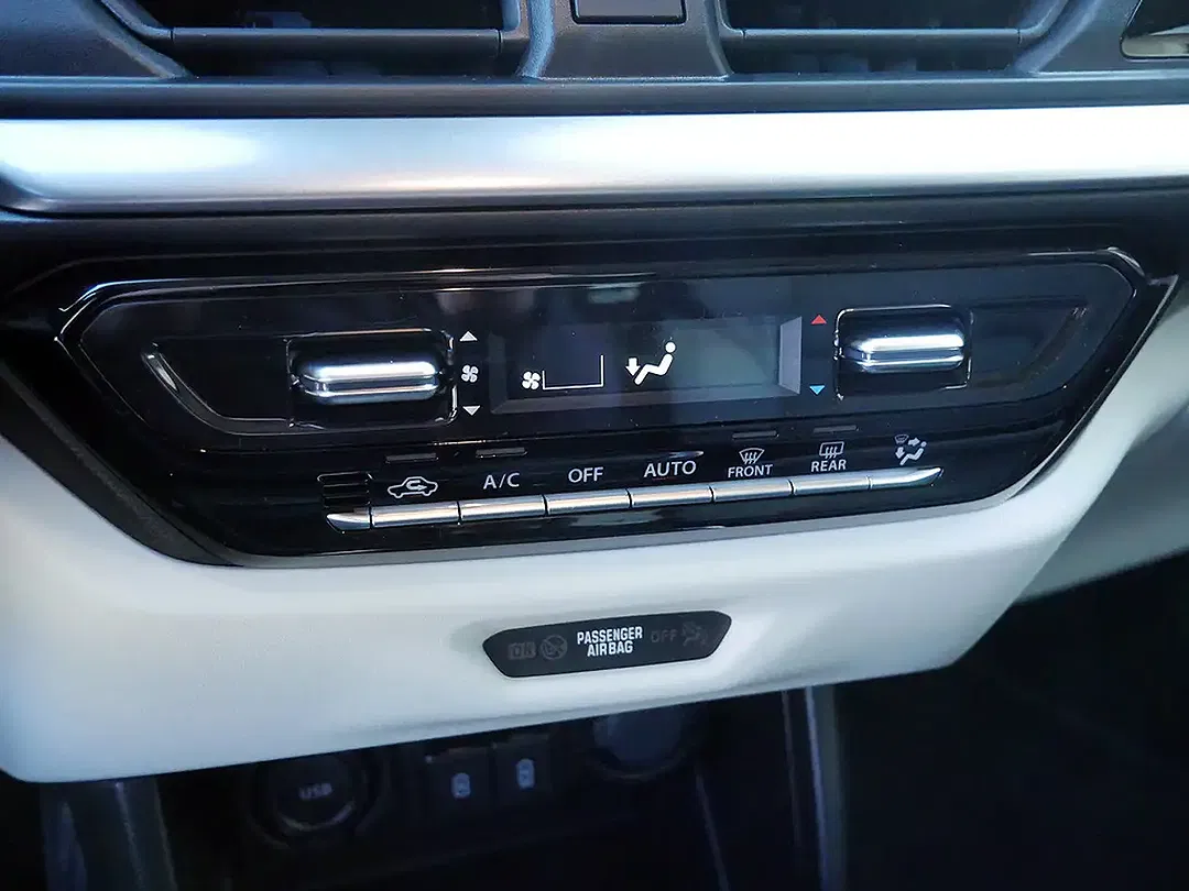 Suzuki Swift - Thumbnail 15