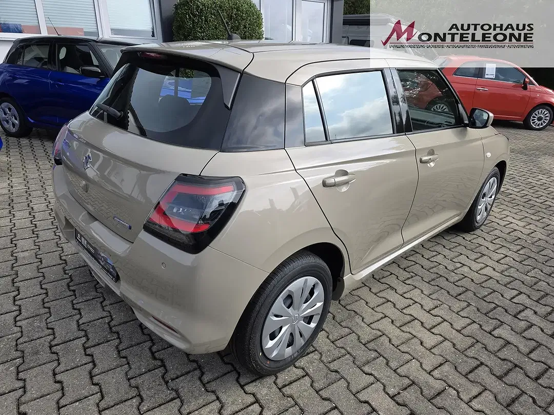 Suzuki Swift - Thumbnail 3