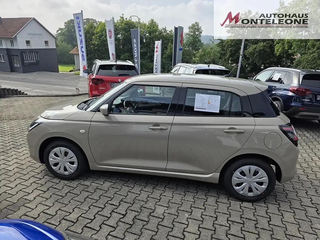 Suzuki Swift - Thumbnail 6