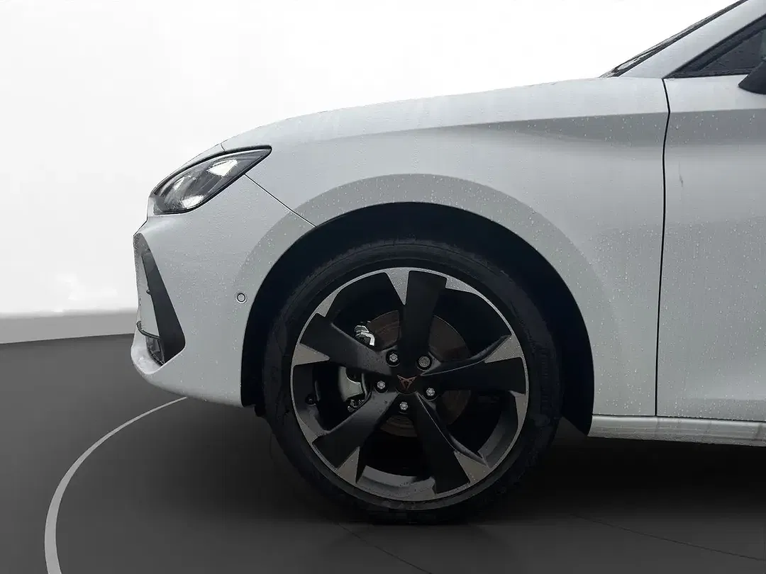 CUPRA Leon - Thumbnail 10