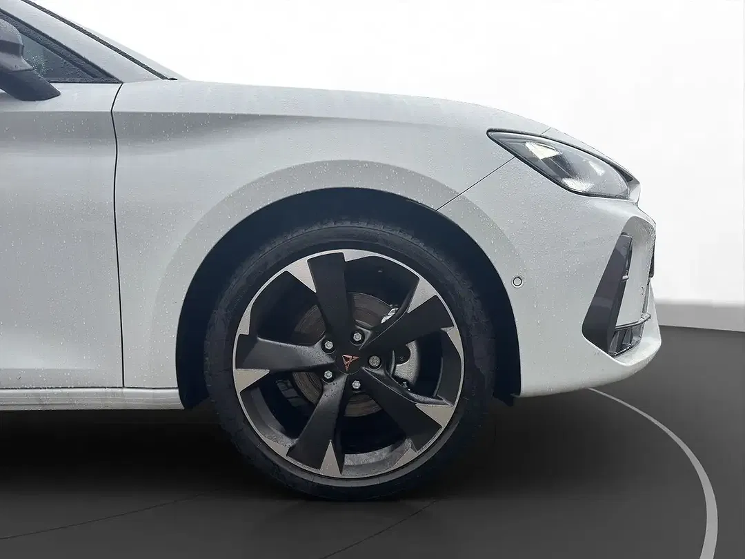 CUPRA Leon - Thumbnail 12