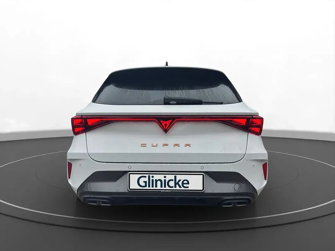 CUPRA Leon - Thumbnail 3