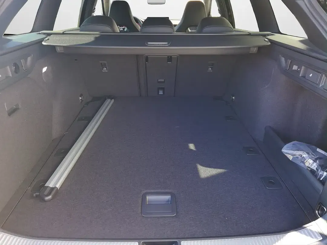 Skoda Superb - Thumbnail 12