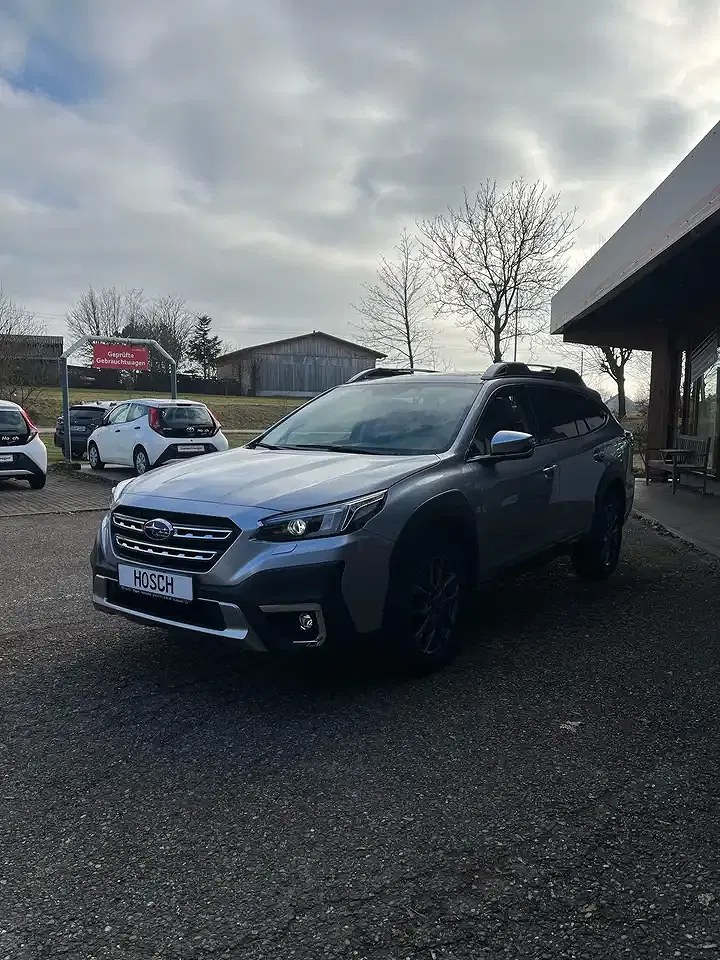 Subaru OUTBACK - Thumbnail 3