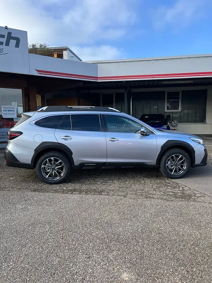Subaru OUTBACK - Thumbnail 8