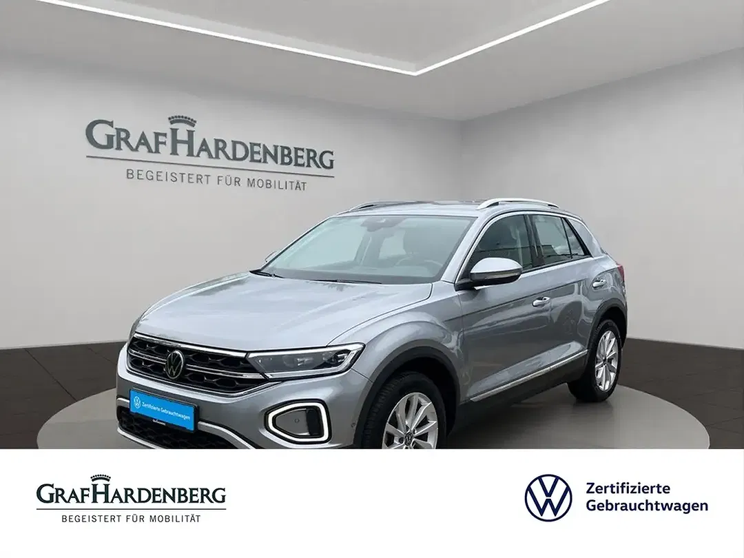 Volkswagen T-Roc - Thumbnail 1