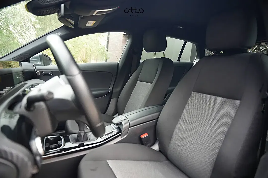 Mercedes-Benz CLA 180 - Thumbnail 11