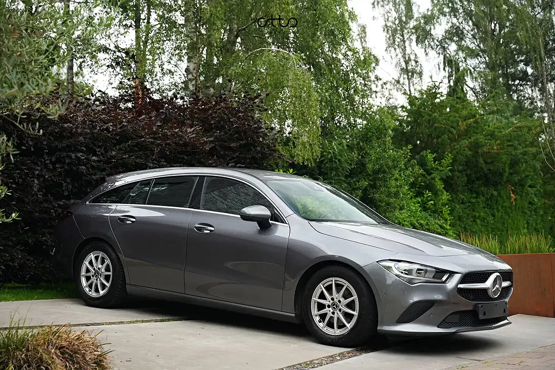 Mercedes-Benz CLA 180 - Thumbnail 2