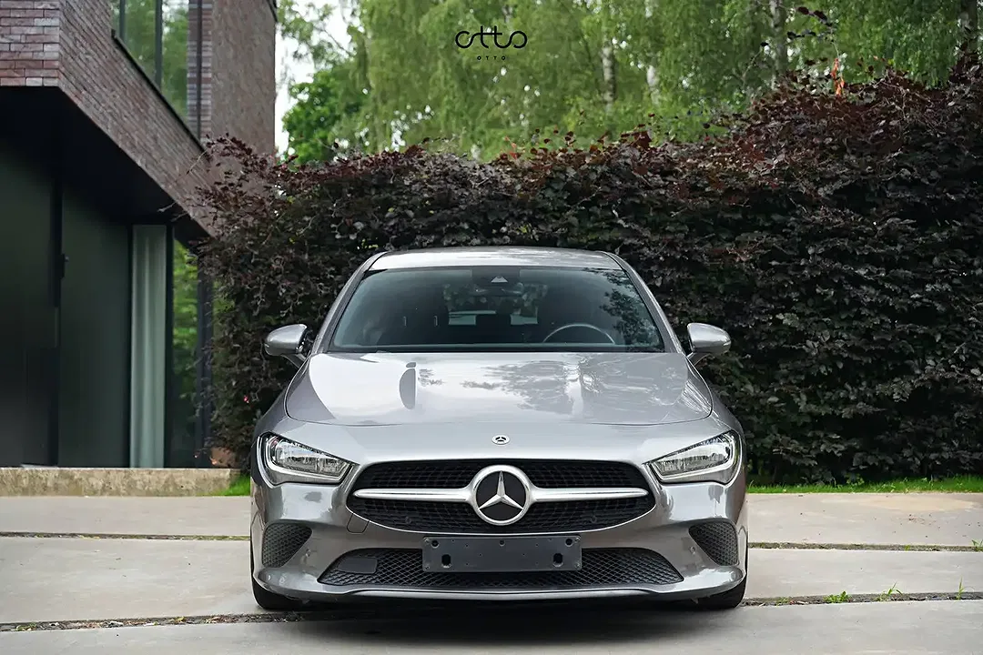 Mercedes-Benz CLA 180 - Thumbnail 3