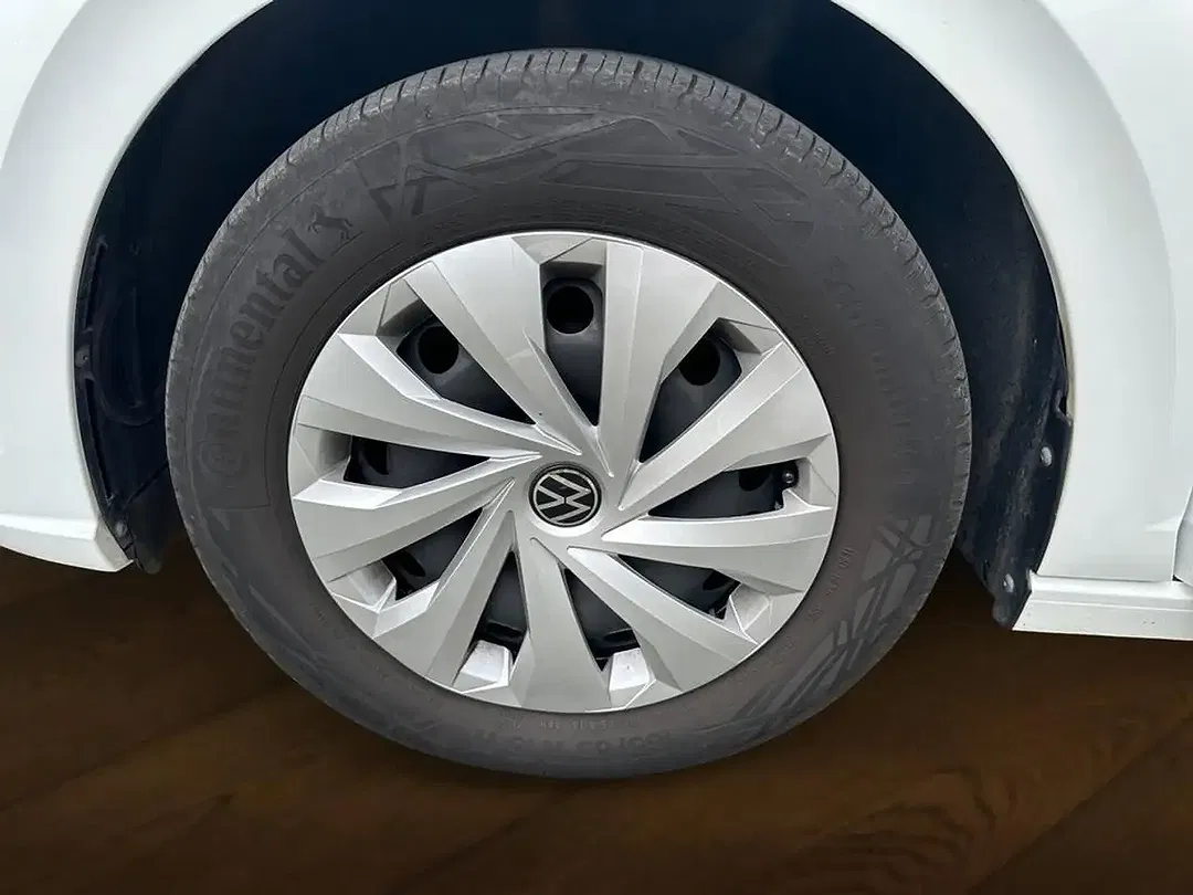 Volkswagen Polo - Thumbnail 8
