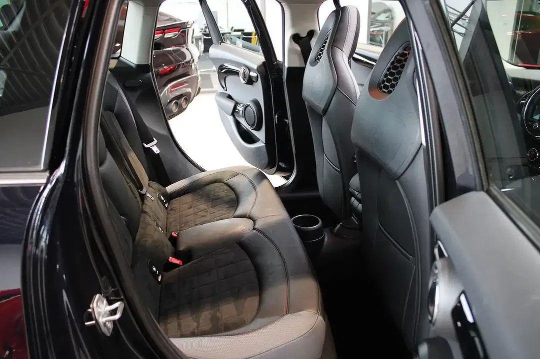 MINI Cooper S - Thumbnail 12