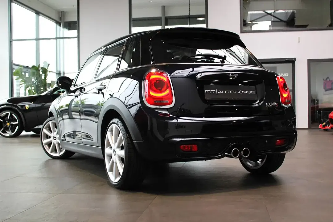 MINI Cooper S - Thumbnail 13