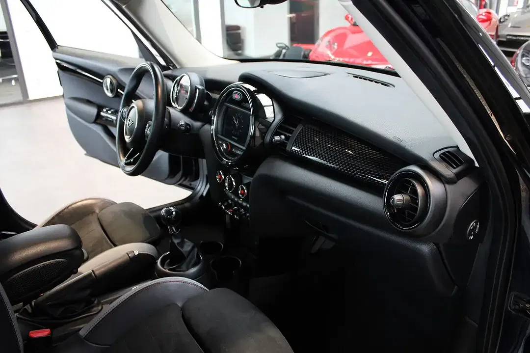 MINI Cooper S - Thumbnail 6