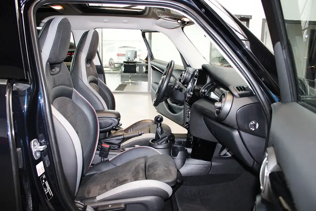 MINI Cooper S - Thumbnail 8