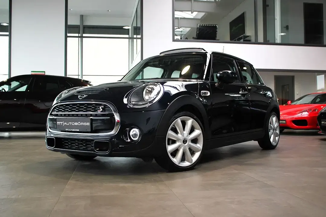 MINI Cooper S - Thumbnail 9