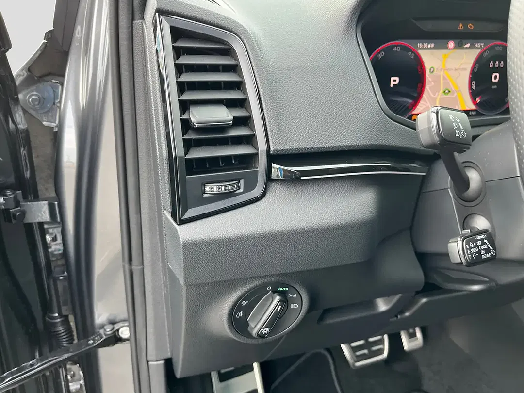 Skoda Karoq - Thumbnail 12