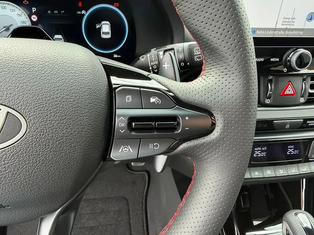 Hyundai i30 - Thumbnail 13