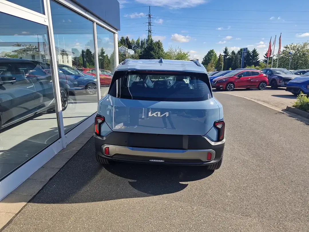 Kia EV2 - Thumbnail 6