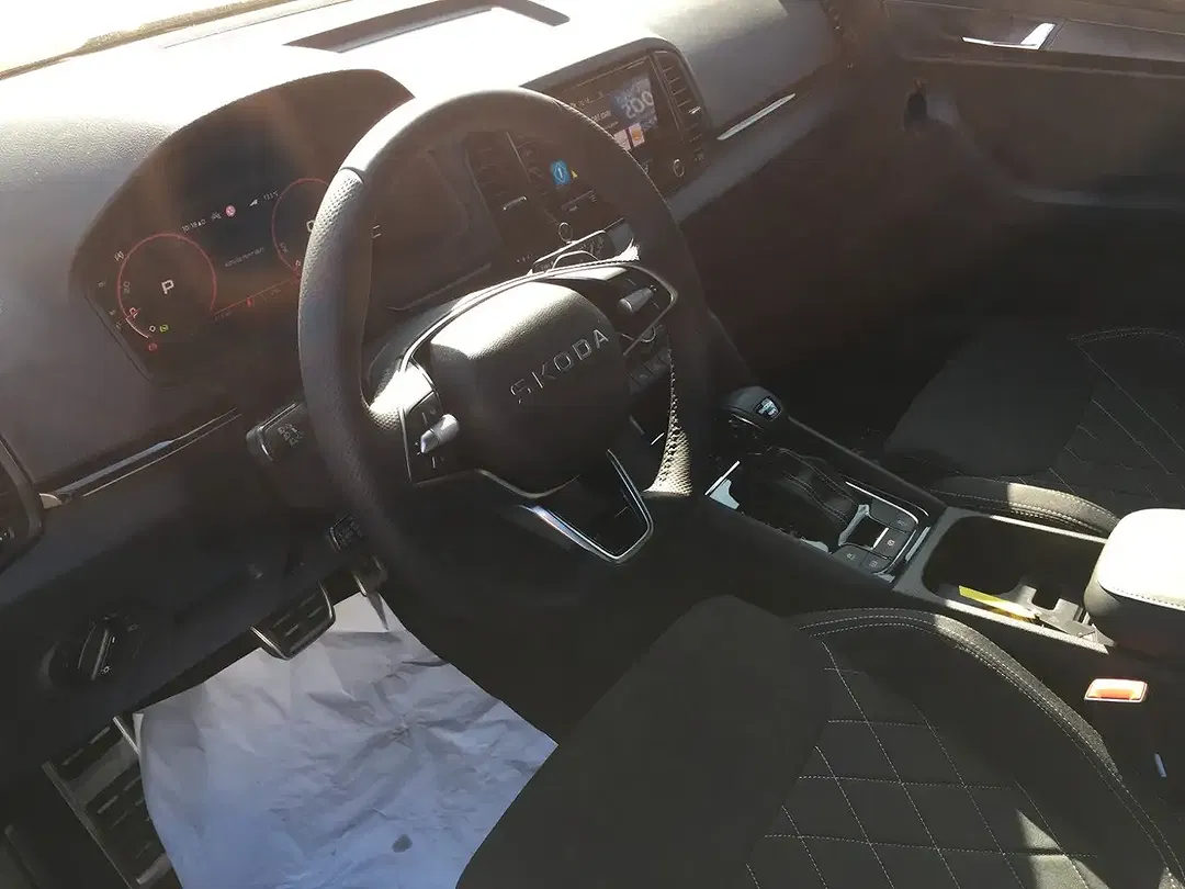 Skoda Karoq - Thumbnail 10
