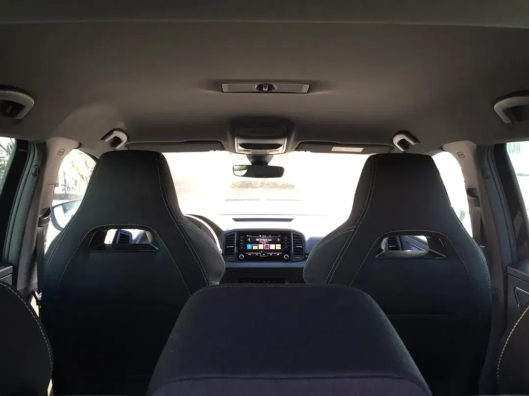Skoda Karoq - Thumbnail 13