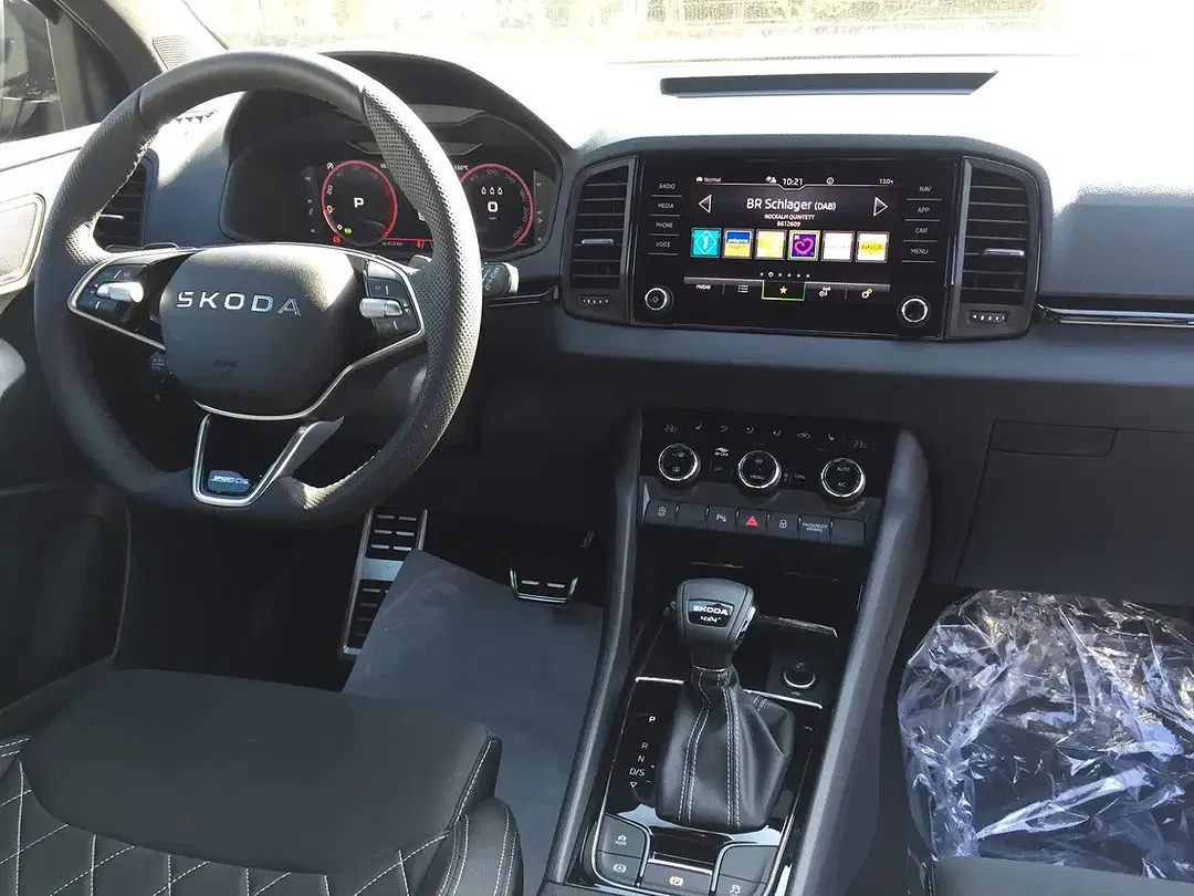 Skoda Karoq - Thumbnail 14